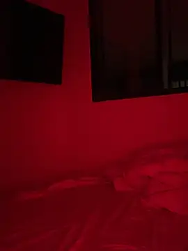 Moonbell_bell élő XXX-chatje