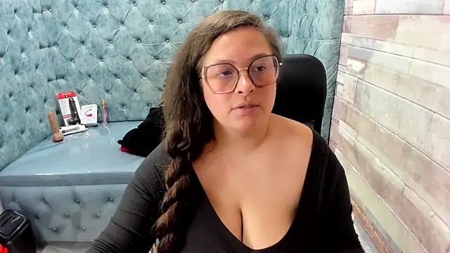 Sarah_Boobs_ Live XXX-chat