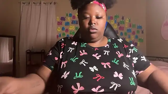 Chatroom XXX en direct de Chocolatebunnyxx96