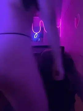 venus_auraのライブXXXチャット