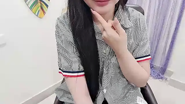 Chat XXX en directo de Ari-sweety
