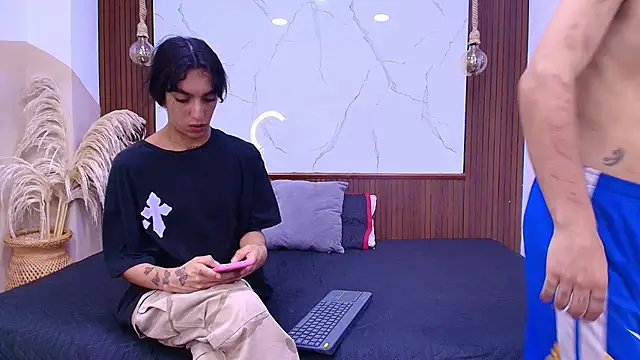 Loversinfire2 现场XXX聊天