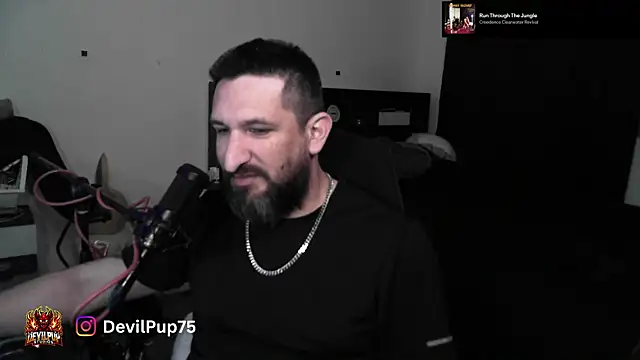 DevilPup75_ live XXX chat