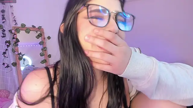 Chat +18 de Anastasia1213 ao vivo