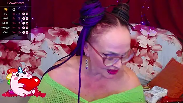 Онлайн чат XXX hotzlata