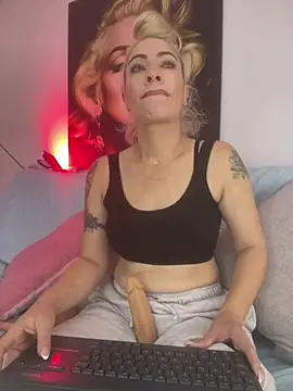 viktoria_davis_ 即時 XXX 聊天