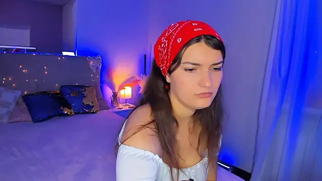 دردشة Laura_Leee الجنسية المباشرة