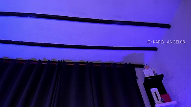 Czat XXX na żywo – karly_angeel