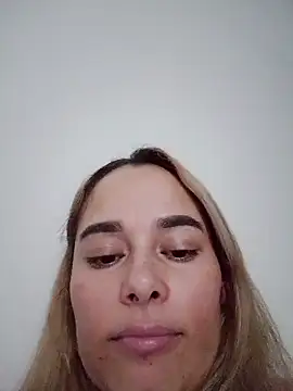 Amelia1_ লাইভ XXX চ্যাট
