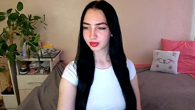دردشة WildKittenX_ الجنسية المباشرة