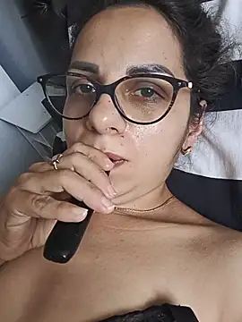 mariahotgirl Chat XXX in diretta