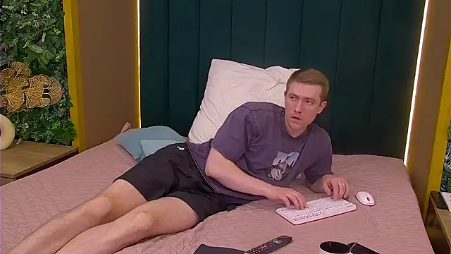 EthanPinkman 라이브 XXX 채팅