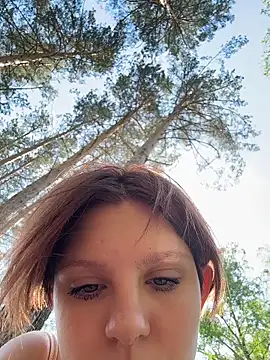 Chatroom XXX en direct de NinaParri