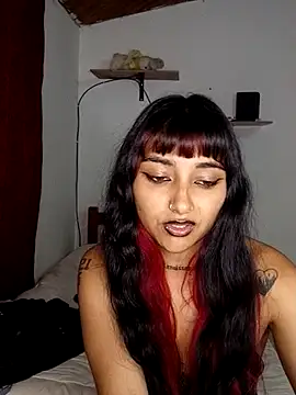 Chat +18 de annibaby_88 ao vivo