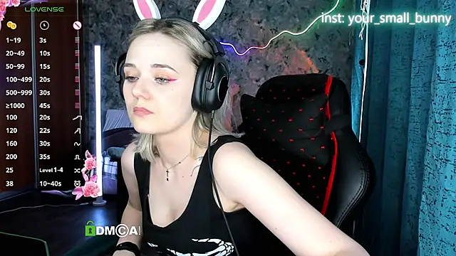 Živý XXX chat Your_small_bunny