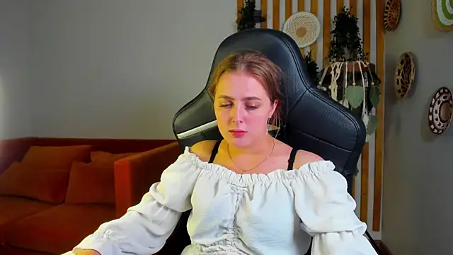EllaBells Live XXX-Chat