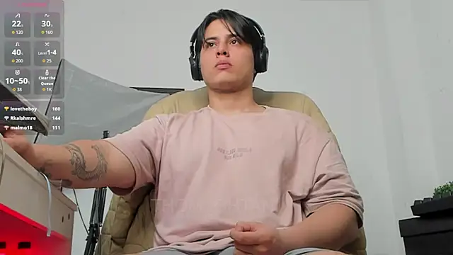 Thom_Ohtani live XXX chat