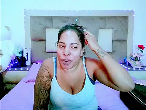 Chat XXX en directo de indiantopaz694u