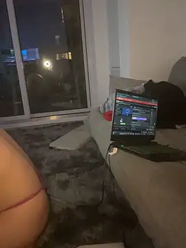 elliepixie XXX чат на живо