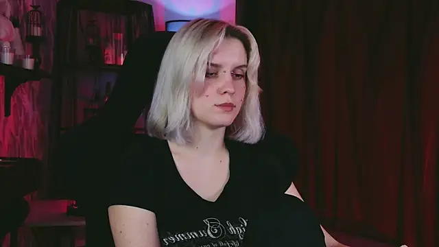 BethanyCloud Adlı Modelin Canlı XXX Sohbeti