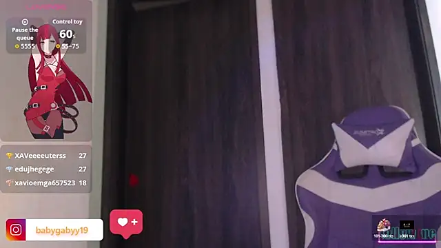 XXX chat uživo modela DeliGaby