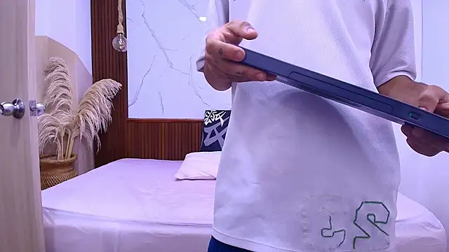 Chat XXX ao vivo de Loversinfire2