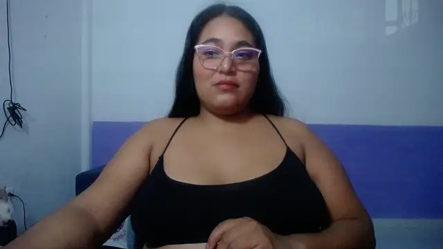 sirena_15 লাইভ XXX চ্যাট
