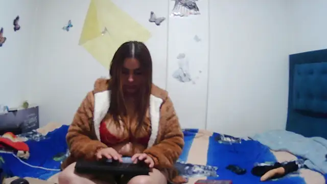AddyStuart_ – Naživo XXX chat