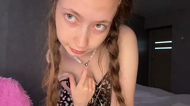 Chat XXX en directo de Emily_Mur_