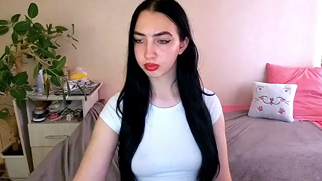 WildKittenX_ Live XXX-chat
