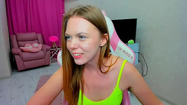 Chat +18 de Strawberrye ao vivo