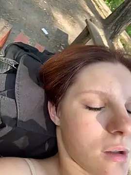 Chat +18 de NinaParri ao vivo