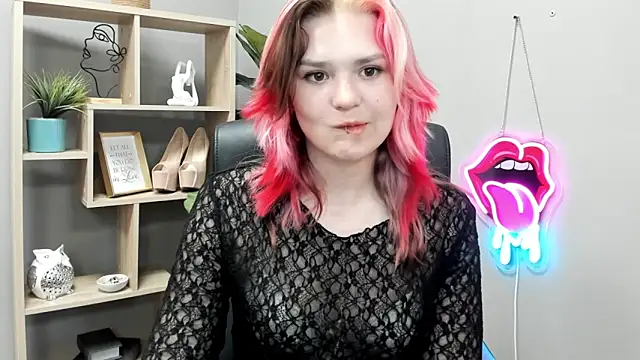 Chat +18 de SweetLilyxo ao vivo