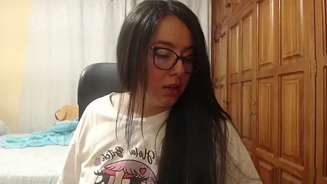 XXX chat uživo modela Venus_cat_