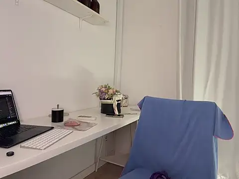 PrincessVeronika élő XXX-chatje
