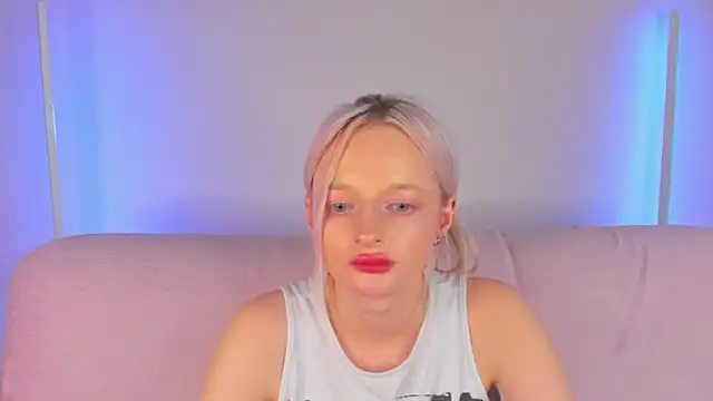 XXX chat uživo modela AlessaKiss