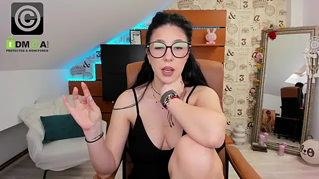 EmillyTaylor's Live XXX Chat