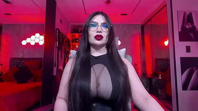 צ'אט XXX בשידור חי של GabrielaAroms