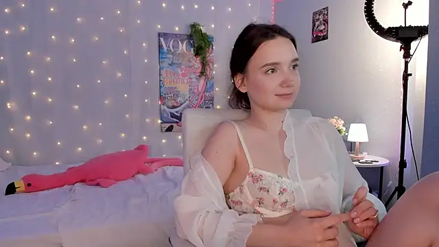 Chat +18 de Elvienne ao vivo