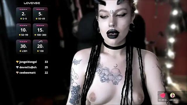 alexx_succubus Adlı Modelin Canlı XXX Sohbeti