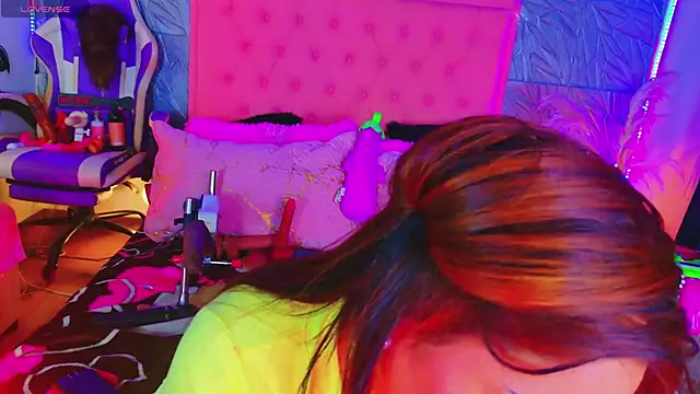macasweet Adlı Modelin Canlı XXX Sohbeti