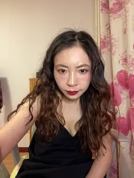 mimi_181 Chat XXX in diretta