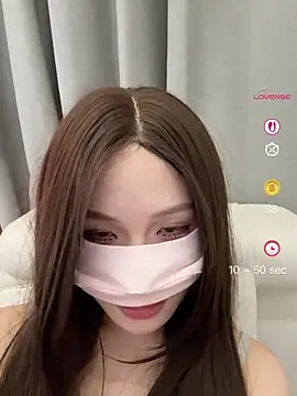 Felicity_88 现场XXX聊天