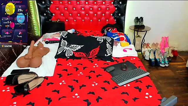WooW_HotBig_Ass' Live XXX Chat