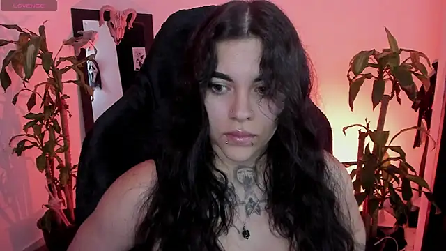 MissCharlottte_18 Chat XXX in diretta