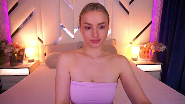 แชท XXX สดของ LindsieGreyy