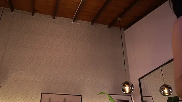 دردشة ElleDiane الجنسية المباشرة