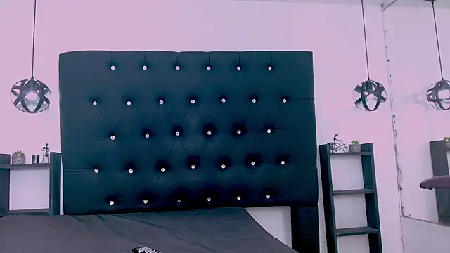 Dannesh_ XXX чат на живо