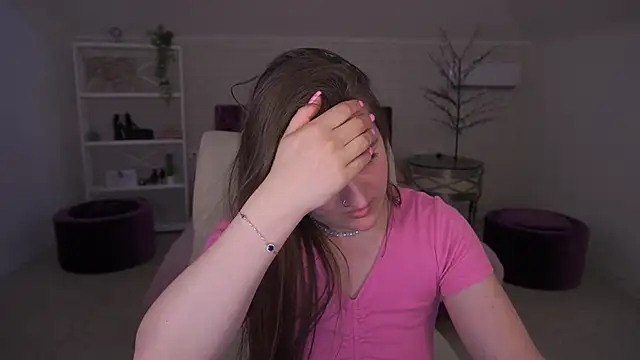 EmmyCharmm 现场XXX聊天