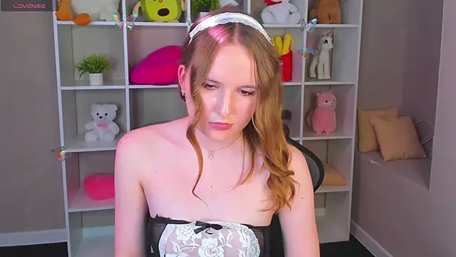 Emmaa_Kimm Adlı Modelin Canlı XXX Sohbeti
